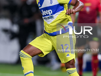 Alex Sandro of FC Juventus during the Serie A match between Spezia Calcio and FC Juventus at Stadio Alberto Picco on 22 September 2021. Sept...
