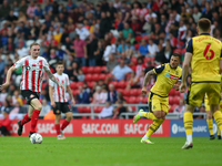 Sunderland's Carl Winchester breaks through the middle during the Sky Bet League 1 match between Sunderland and Bolton Wanderers at the Stad...