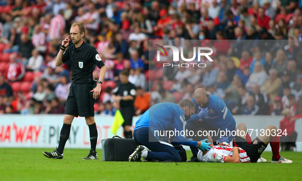 The Referee stops play as Sunderland's Luke O'Nien recieves treatment for an injury during the Sky Bet League 1 match between Sunderland and...
