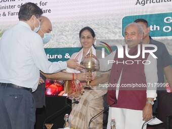 Union Minister Narendra Singh Tomar being felicitated during the National Edible Oil Mission (NMEO-OP) for palm oil business summit of  Nort...