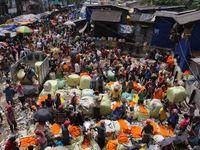 Over-crowded   at the main flower wholesale market of Kolkata on October 06,2021. (