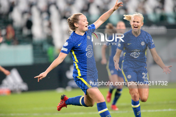 Erin Cuthbert of Chelsea FC Women during the UEFA Women's Champions League, Group A football match between Juventus FC and Chelsea FC on Oct...