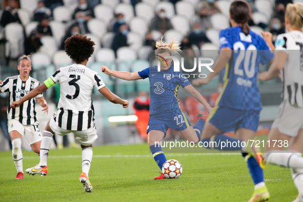 Erin Cuthbert of Chelsea FC Women during the UEFA Women's Champions League, Group A football match between Juventus FC and Chelsea FC on Oct...