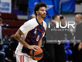 Nick Weiler-Babb of Bayern in action during warm-up ahead of the EuroLeague Basketball match between Zenit St. Petersburg and FC Bayern Muni...