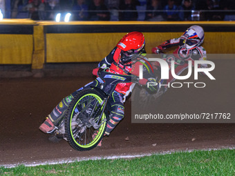 
Craig Cook (Red) leads Steve Worrall   (White) during the SGB Premiership Grand Final 2nd leg between Peterborough and Belle Vue Aces at Ea...