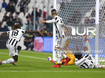 Moise Kean of Juventus FC celebrates after scoring the goal of the victory during the match between Juventus FC and AS Roma on October 17, 2...