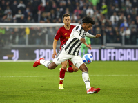 Juan Cuadrado of Juventus FC during the match between Juventus FC and AS Roma on October 17, 2021 at Allianz Stadium in Turin, Italy. Juvent...