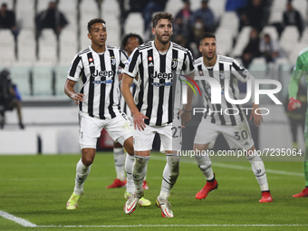 Manuel Locatelli of Juventus FC during the match between Juventus FC and AS Roma on October 17, 2021 at Allianz Stadium in Turin, Italy. Juv...