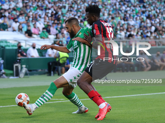 Borja Iglesias of Real Betis in action with Edmond Tapsoba of Bayer 04 Leverkusen during the UEFA Europa League Group G stage match between...