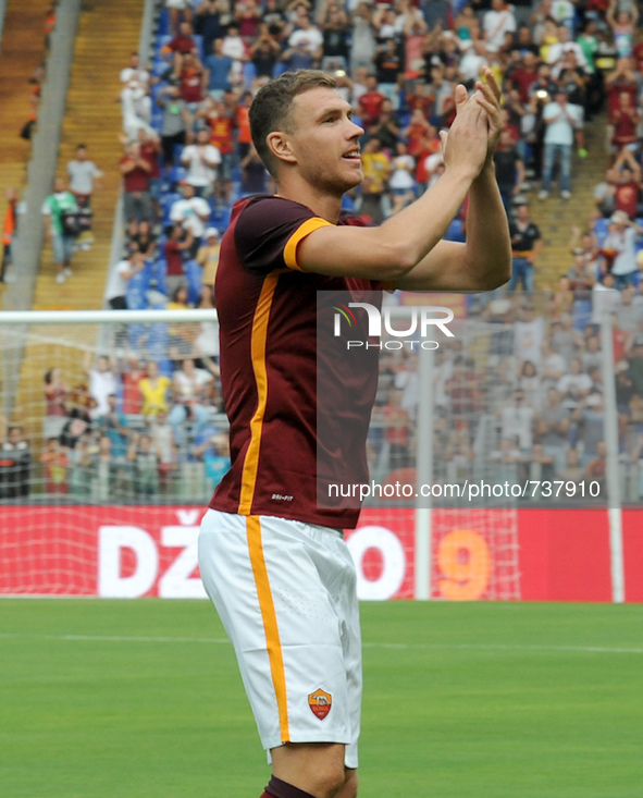 Edin Dzeko during the Soccer AS ROMA presentation team for the season 2015-2016.
Rome, Italy, on 14th August 2015.  