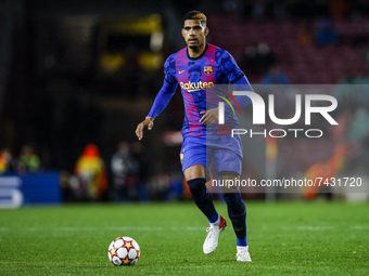 04 Ronald Araujo of FC Barcelona during the Group E - UEFA Champions League match between FC Barcelona and Benfica at Camp Nou Stadium on No...