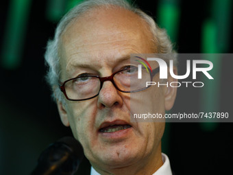 In this photos taken date is Oct 21, 2009. UK Investment fund manager Anthony Bolton hold lecture during an Anthony Bolton special lecture a...