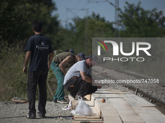 Macedonia officials are building a refugee camp near the south Macedonian-Greek border, after they officially opened it for the migrants, Au...