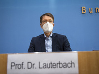 German Health Minister Karl Lauterbach holds a press conference regarding children vaccination against coronavirus at the Bundespressekonfer...