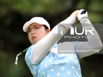 Shanshan Feng of Guangzhou, China follows her shot at the 6th tee during the third round of the Marathon LPGA Classic golf tournament at Hig...