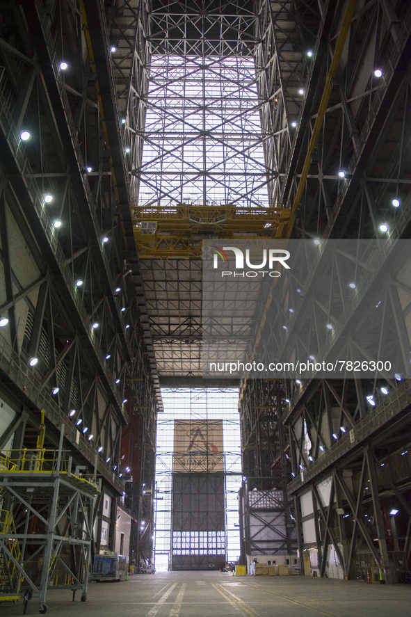 The Artemis Program Banner hangs on the South end of the transfer aisle in the  Vehicle Assembly Building (VAB) at Kennedy Spae Center, Flor...