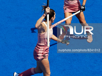 Agustina Albertarrio (L) of Argentina celebrates after scoring her side's first goal with her teammate Rocio Sanchez during the FIH Hockey P...