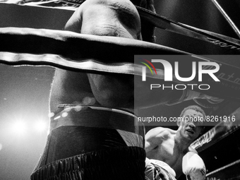 Ramon Guevara (11-25-2; Dominican Republic by way of Grand Rapids, MI) defeated LaQuan Lewis (7-14-1; Brooklyn, NY) in a 4 round, welterweig...