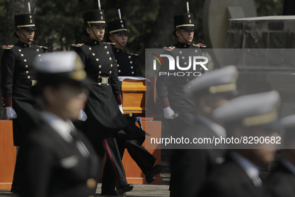 Elements of the Mexican army guard a small coffin inside the Panteón Dolores and the Rotonda de las Personas Ilustres in Mexico City, prior...