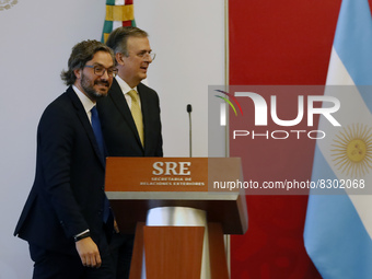 Mexico's Foreign Affairs Minister Marcelo Ebrard and Argentina Foreign Affairs Minister Santiago Andrs Cafiero during a press conference to...