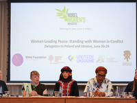 Jody Williams of the United States, Tawakkol Karman of Yemen and Leymah Gbowee of Liberia during the Nobel Women's Inititavie press conferen...