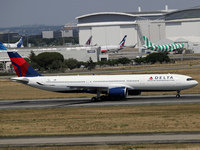 Delta Air Lines has confirmed the order for 12 more Airbus A220-300 aircraft, bringing the total order to 107 aircraft, 45 A220-100 units an...