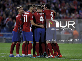 SPAIN, Madrid:Several players of Atletico de Madrid Celebrates a goal during the UEFA Champions League 2015/16 match between Atletico de Mad...