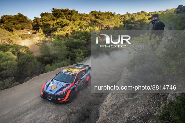 11 NEUVILLE Thierry (bel), WYDAEGHE Martijn (bel), Hyundai Shell Mobis World Rally Team, Hyundai i20 N Rally 1, action during the Acropolis...