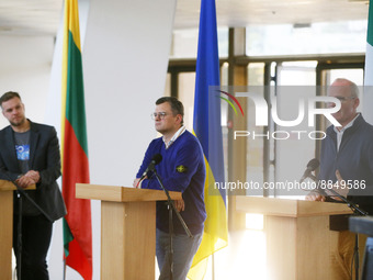 (From L to R) Minister of Foreign Affairs of Lithuania Gabrielius Landsbergis, Minister of Foreign Affairs of Ukraine Dmytro Kuleba and Mini...
