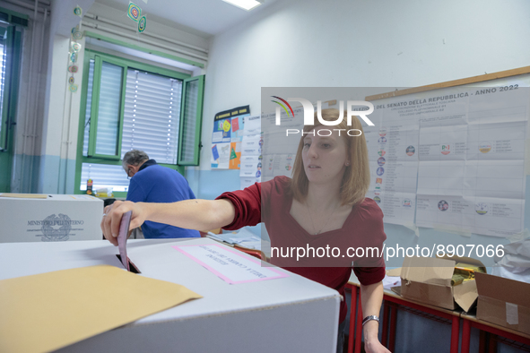 Italians voting to elect parliament at a polling station in Pisa, Italy, on September 25, 2022. On Sunday from 7 a.m. to 11 p.m. Italians ar...