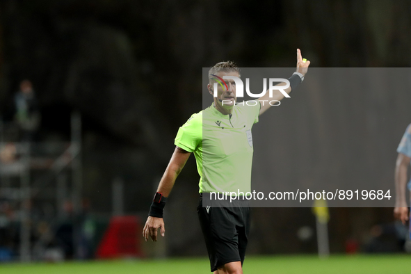 Referee Daniele Orsato of Italy gestures during the UEFA Nations League Group A2 football match between Portugal and Spain, at the Municipal...