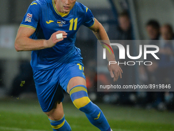Artem Dovbyk of Ukraine in action during the UEFA Nations League 2022/23 match in Group B between Ukraine and Scotland at the Marshal Jozef...