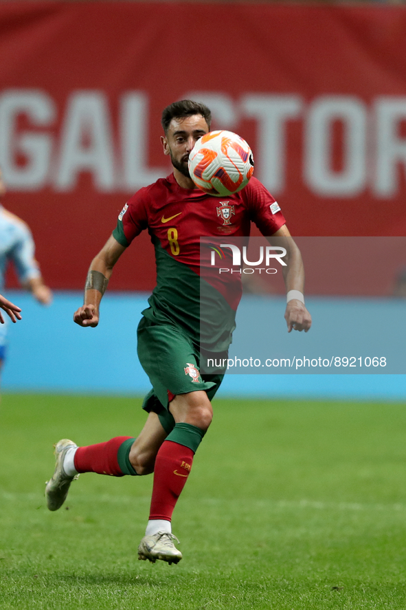 Bruno Fernandes of Portugal in action during the UEFA Nations League Group A2 football match between Portugal and Spain, at the Municipal St...