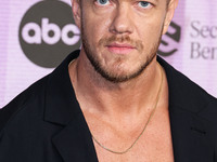 Dan Reynolds arrives at the 2022 American Music Awards (50th Annual American Music Awards) held at Microsoft Theater at L.A. Live on Novembe...