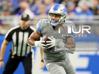 Detroit Lions running back Justin Jackson (42) carries the ball during an NFL football game between the Detroit Lions and the Buffalo Bills...