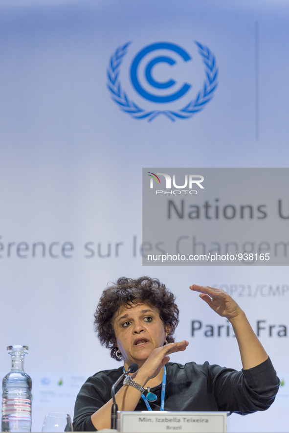 Brazilian Environment Minister Izabella Teixeira delivers a speech during the United Nations Conference on Climate Change COP21, on December...