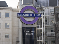 The Elizabeth Line - Liverpool Street underground station in London. The Elizabeth line is a high-frequency hybrid urban-suburban rail servi...