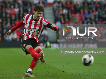 Sunderland's Trai Hume crosses the ball during the Sky Bet Championship match between Sunderland and Reading at the Stadium Of Light, Sunder...