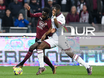 Boulaye Dia of US Salernitana and Adama Soumaoro of Bologna FC compete for the ball during the Serie A match between US Salernitana and Bolo...
