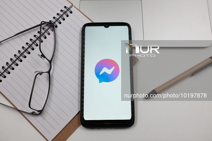 Logo Photo Illustration