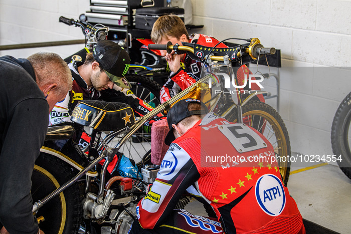 Belle Vue Aces v Wolverhampton Wolves - Sports Insure Premiership