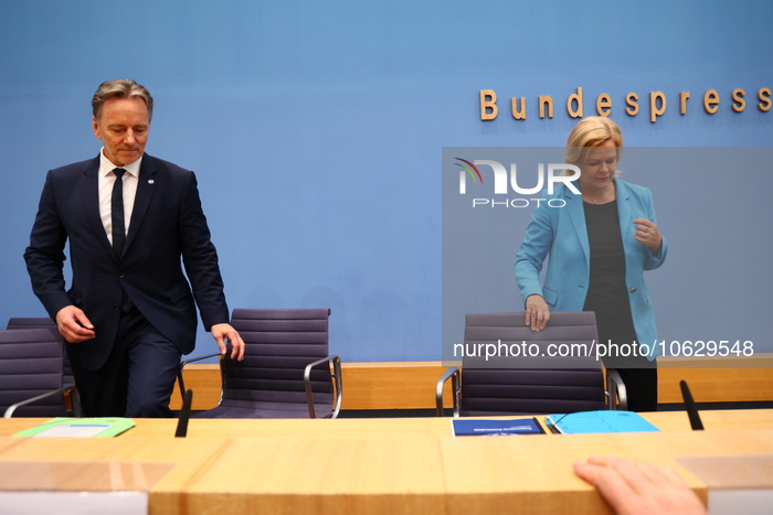 German Interior Minister at the Bundespressekonferenz 