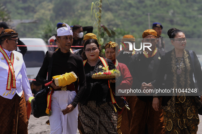 Indonesian Hindus Hold A Melasti Ritual Ceremony