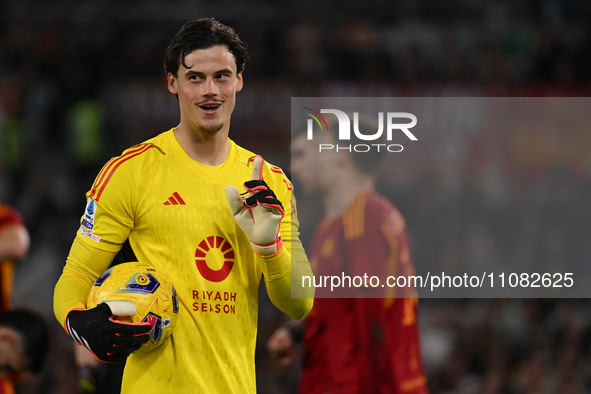 Mile Svilar of A.S. Roma is playing during the 29th day of the Serie A Championship between A.S. Roma and U.S. Sassuolo at the Olympic Stadi...