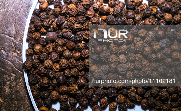 Black pepper (Piper nigrum) is the world's most traded spice, often referred to as the ''king of spices.'' It is a flowering vine that belon...