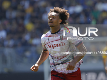 Joshua Zirkzee of Bologna is reacting during the Serie A soccer match between SSC Frosinone Calcio and Bologna FC at Stadio Stirpe in Frosin...