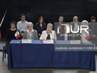 From left to right, Raquel Serur Smeke, Mexico's ambassador to Ecuador; Alicia Barcena Ibarra, Mexico's secretary of foreign affairs; and Ro...