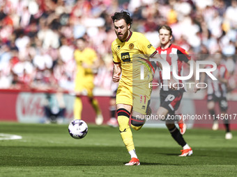 Ben Brereton Diaz of Sheffield United is on the ball during the Premier League match between Brentford and Sheffield United at the Gtech Com...