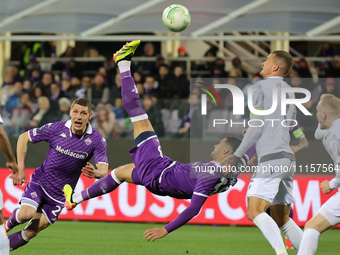 Rolando Mandragora of ACF Fiorentina is controlling the ball during the UEFA Europa Conference League 2023/24 quarter-final second leg match...