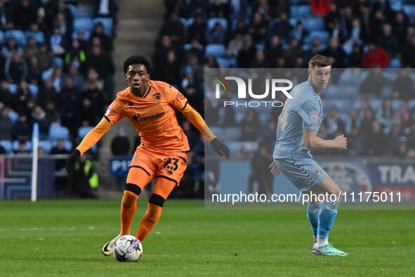 Jaden Philogene (23, Hull City) is controlling the ball during the Sky Bet Championship match between Coventry City and Hull City at the Cov...